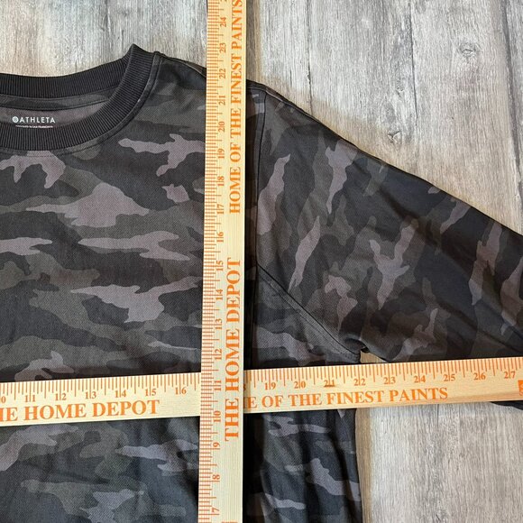 Athleta Farallon Print Sweatshirt, "Black Olive" Camo (Green/Brown), Large - Picture 5 of 7